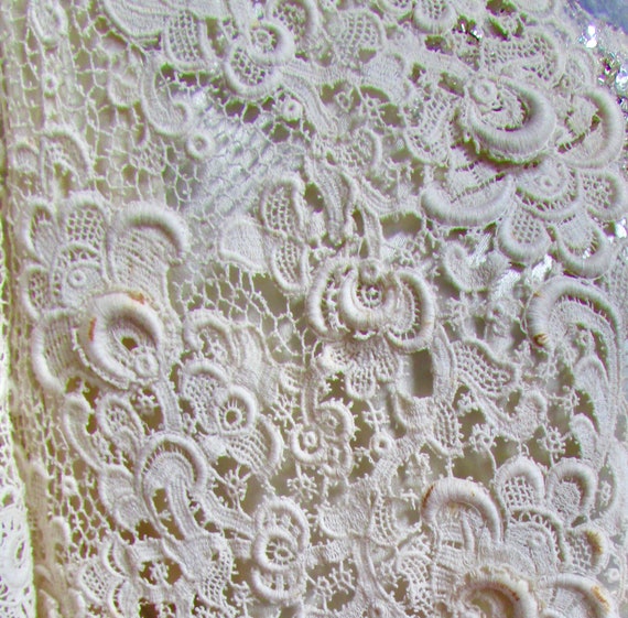 Antique cotton lace bridal cape, beautiful floral… - image 10