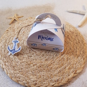 Lot de 2 Boites à dragées ou bonbons thème marin pour baptême ou anniversaire avec son cordon et son ancre personnalisé ou standard