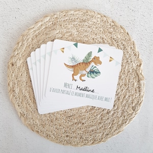 Thème dinosaure Cartons remerciements invitation personnalisé au prénom de l'enfant