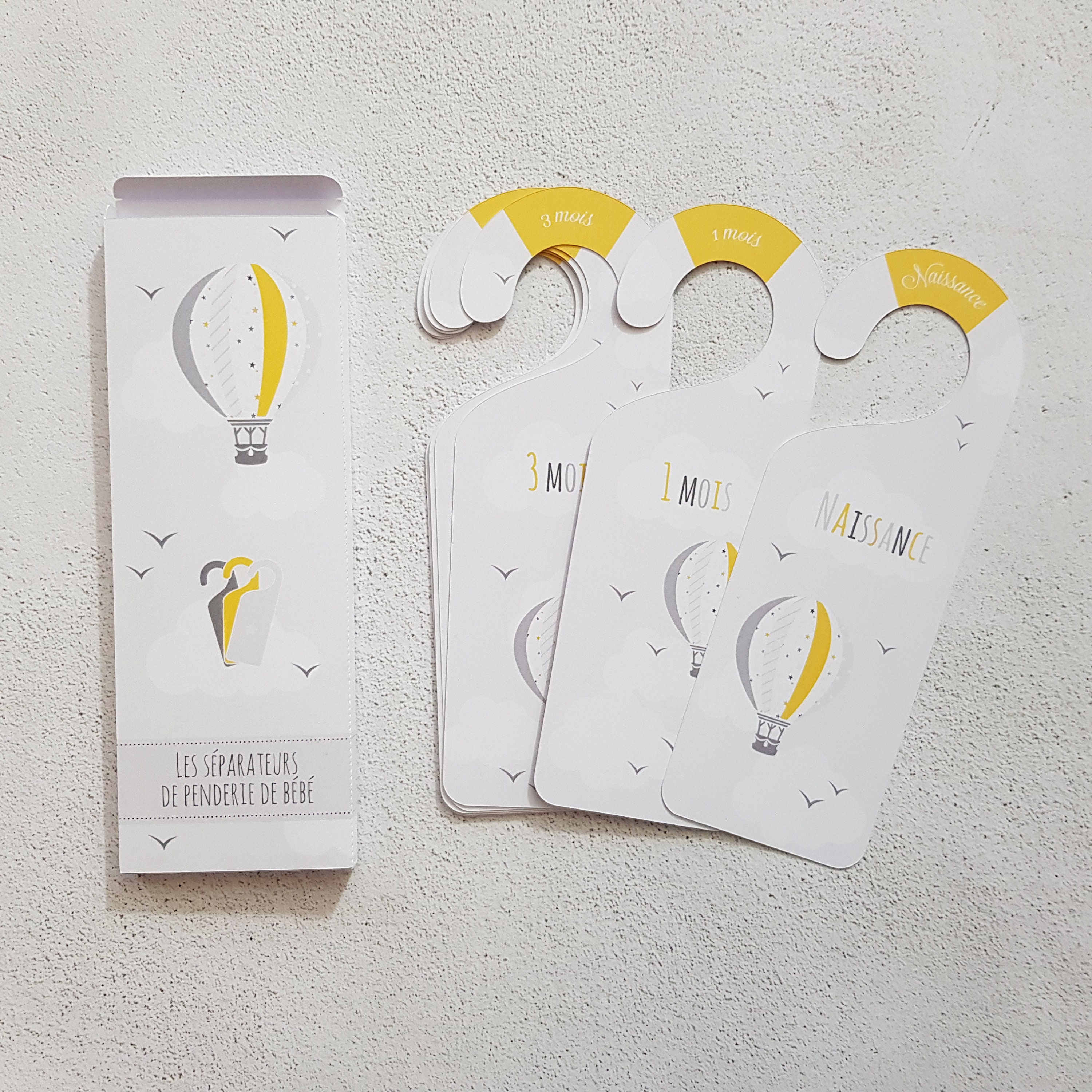Lot de Séparateurs Diviseurs Penderie Bébé Thème Montgolfière | Jaune et Gris Sa Boîte Rangement
