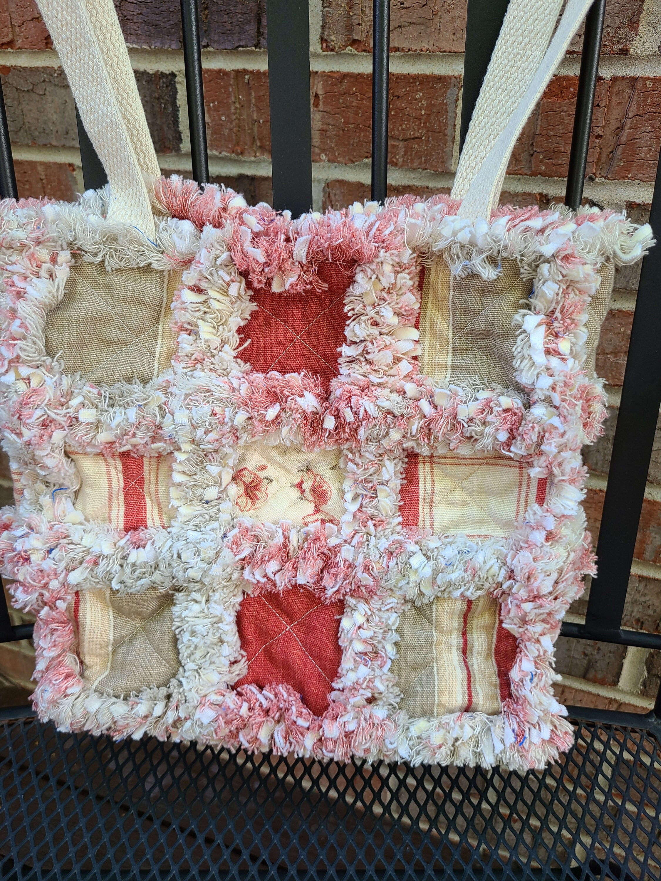 Rag quilt purse deals