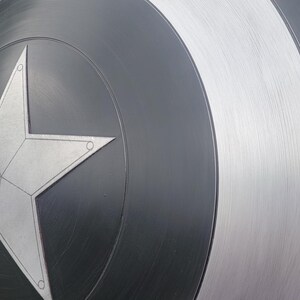 60 cm svart Captain America-sköld i spunnet aluminium | Cosplay-rekvisita bild 4