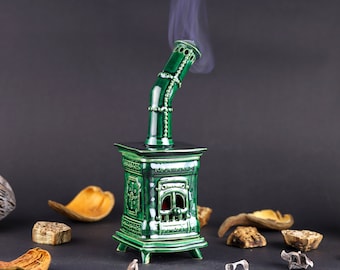 Green incense cone burner Art home decoration Small handmade stove incense holder Christmas Birthday gift Ideal lovely design Home fragrance
