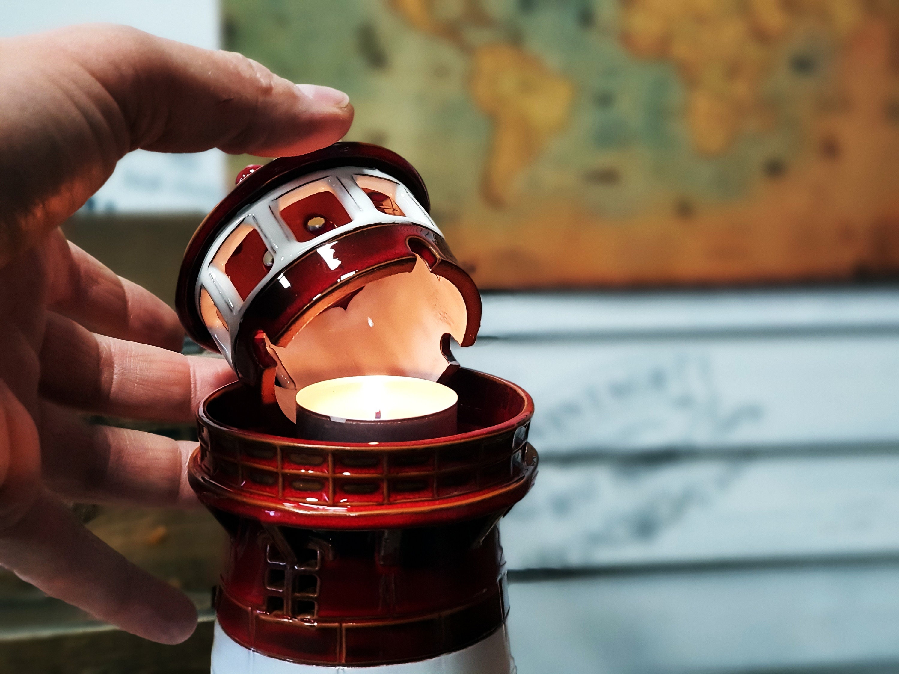 【欠けあり】ÖRSKÄR 灯台 （小）スウェーデンハンドメイド 手作り陶器製灯台模型キャンドルホルダー（ノルウェー、Mokkalasset社