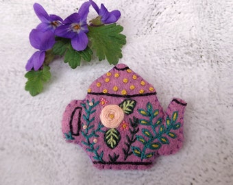 Folk teapot flowers brooch hand embroidered in purple wool felt