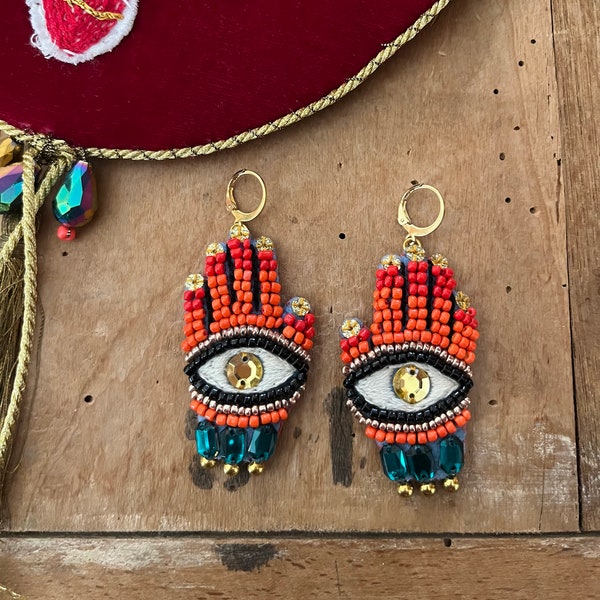 Hand-embroidered evil eyes bohemian earrings in felt