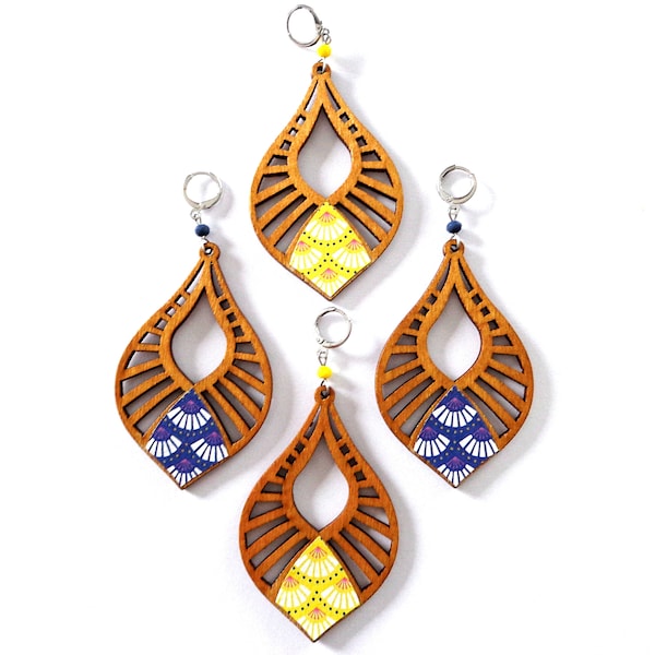 Grandes Boucles d'oreilles ethniques en bois et papier japonais bleu ou jaune au choix