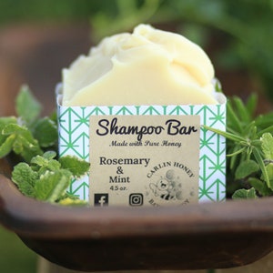 Shampoo Bar made with Pure Honey / Bar Shampoo / Hard Shampoo / Minimalist / Natural / Rosemary & Mint