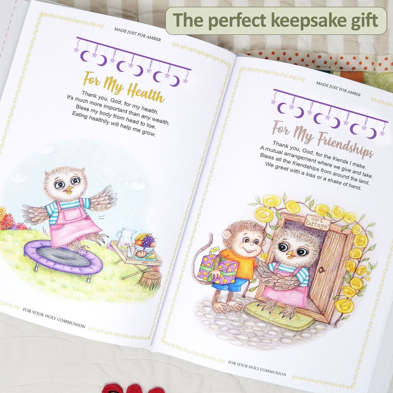Op de afbeelding: Twee pagina's uit een kinderboek met illustraties van een uil en een aap. De tekst op de linkerpagina luidt "Voor mijn gezondheid" en de tekst op de rechterpagina luidt "Voor mijn vriendschappen".