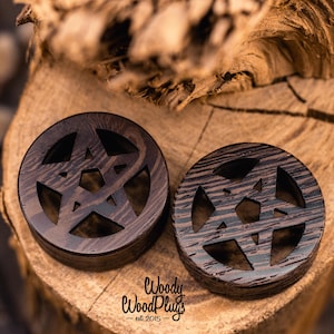 Pentagram Wood Plugs – Sapele Ear Gauges with Occult Carving – Handmade Stretching Jewelry 16 to 50mm