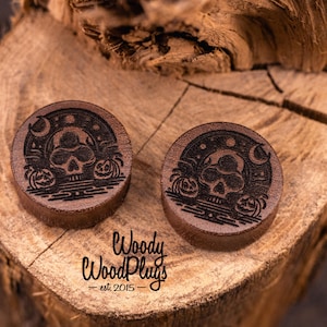 Halloween Skull & Pumpkins Wooden Plugs – Handmade Saddle-Fit Gauges – Organic Gothic Body Jewelry – Spooky Gift for Stretched Ears 16 to 50