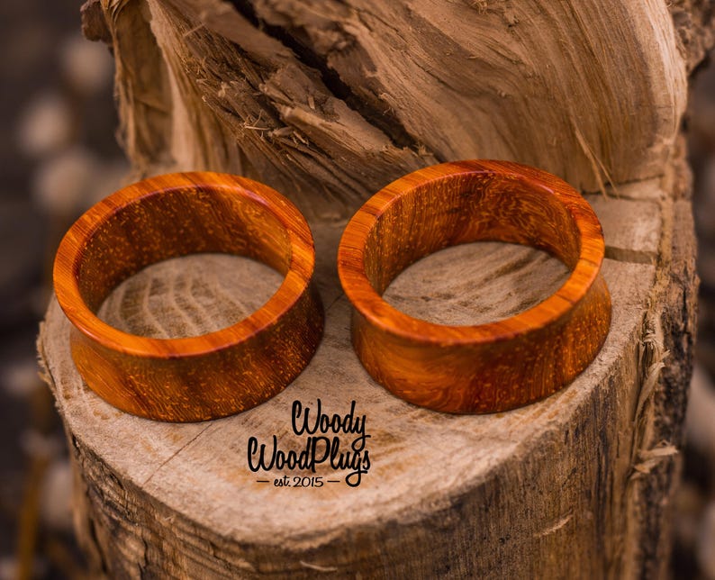 Wenge Ear tunnels - wood tunnels - organic tunnels - natural ear tunnels - ear plugs - wenge wood plugs 10 mm 12 mm 14 mm 16mm 18mm 20mm 22 Padouk