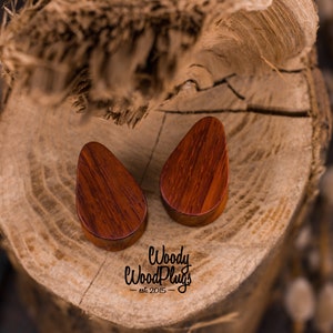 Wooden plugs Teardrop plugs Oak plugs organic plugs natural plugs 18mm plugs 20mm plugs 22mm plugs 24mm plugs 26mm plugs 28mm 30mm image 3