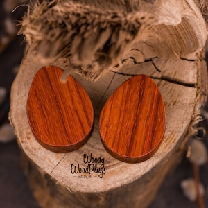 Handmade Teardrop Wood Plugs – Organic Saddle Fit Gauges for Stretched Ears – Natural Wooden Body Jewelry – Lightweight Custom Gift Pair