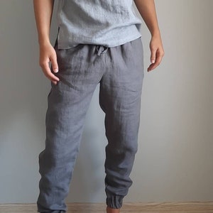 Mens linen joggers. Stone gray pants. Jogger pantalon homme