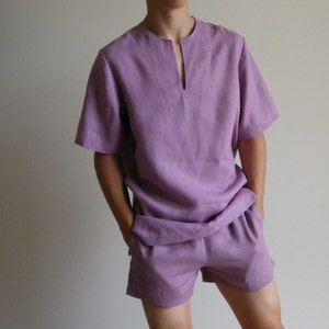 Herren Leinen Kurzarmhemd . Altrosa gefärbt. Leinen-Strand-Shirt. Lounge Flachshemd.