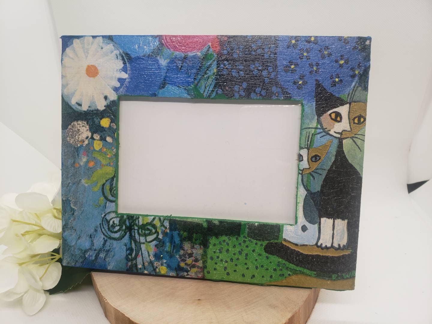 Cadre Photo en Bois Fait Main avec Du Papier. Cadre sur Le Thème Des Chats.