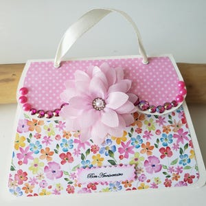 Carte anniversaire. Carte anniversaire femme. Carte anniversaire fille. Sac à main.