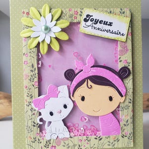 Biglietto di auguri di compleanno. Biglietto di auguri per il compleanno di una bambina. Biglietto di auguri per il compleanno della figlia.