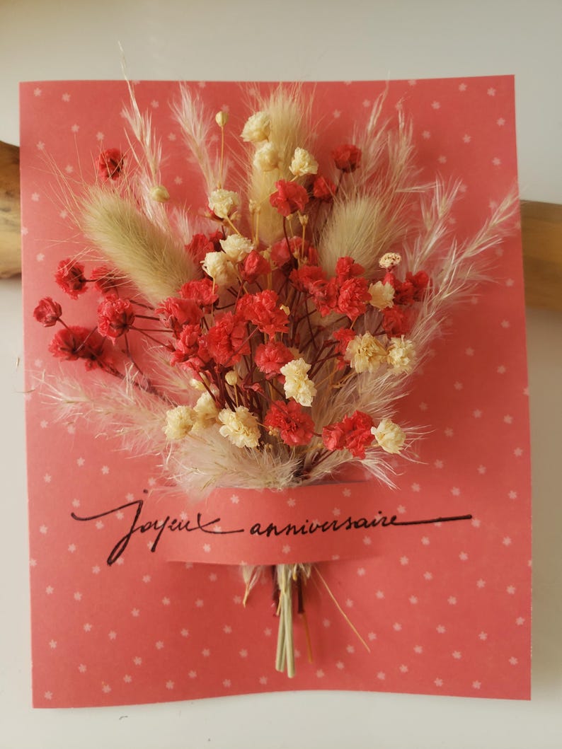 Carte anniversaire. Carte fleurs séchées. Fleurs séchées. Carte joyeux anniversaire. image 4