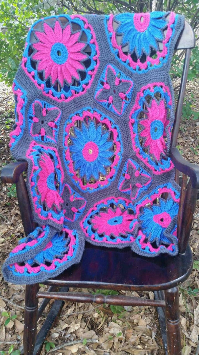 Crocheted Daisy Afghan Etsy