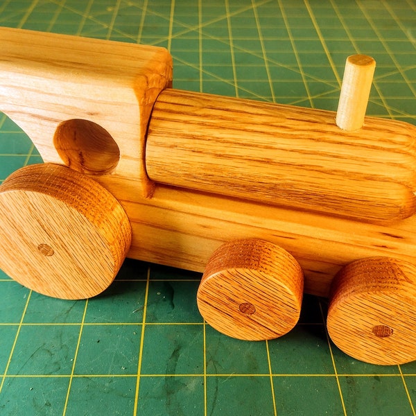 Toy Train - Wood Working Plans