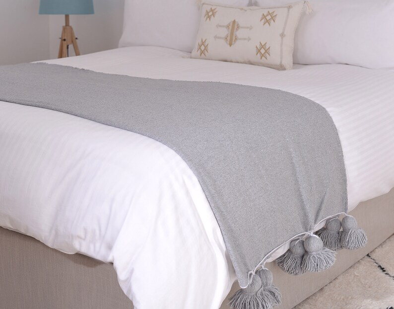 Blanket Throw Pom 【セール Moroccan PomPom Bedspread