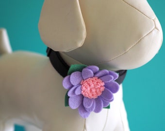 Handmade Purple Felt Daisy Collar Flower: Pet Wedding Accessory