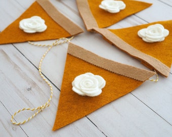 Felt Pumpkin Pie Garland: Floral Autumn Fall Thanksgiving Mantle Decor