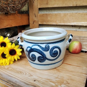 Great old stoneware pot with handle, stoneware container, stoneware kitchen utensils, garden decoration, storage pot with salt glaze