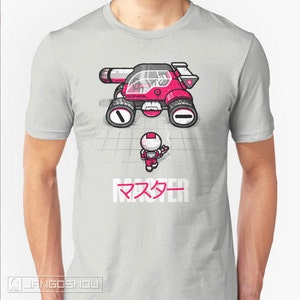 May include: A gray t-shirt with a pink and black cartoon robot and the Japanese text "MASTER" printed on the front.