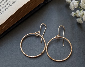 Gold LIGHTWEIGTH Hoop Earrings