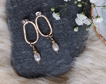 NEW Gold & Pearl STUD earrings