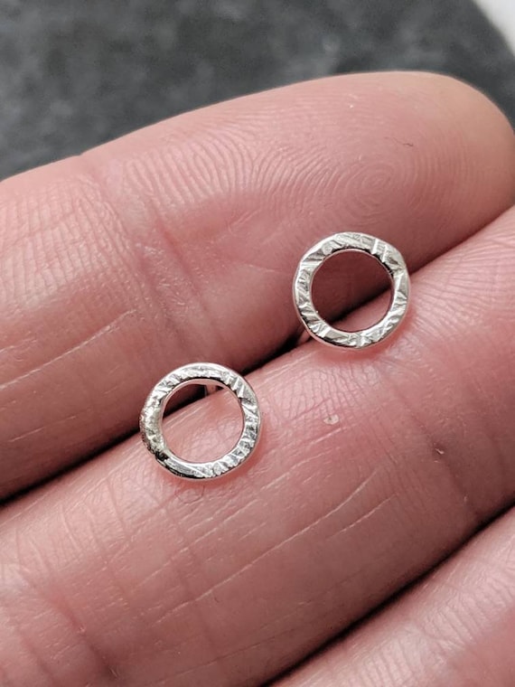 Silver ROUND CIRCLE STUDS, Shimmery Silver Circles, Handmade