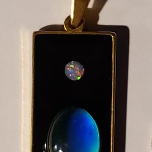 Minimalist Abstract Yoni Mood and Opal .75&quot;x 1.5&quot;(2&quot;) Pendant on 18&quot; gold chain