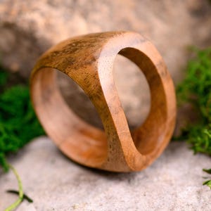 Walnut Wood Ring 5th Anniversary Gift - Wooden Rring Men Gift for Husband