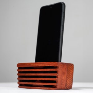 Wooden Phone Speaker Stand Desk Organizer & Personalized Decor Gift – Thoughtful Gift for Husband Dad