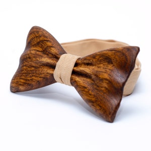 Brown Wooden Bow Tie For Men With Beige Stripe in Hardwood Gift Box image 2