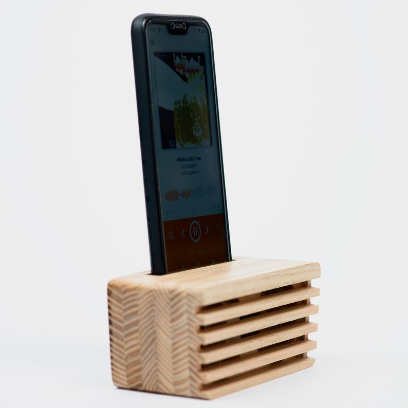 Personalized Wood Acoustic iPhone Speaker Handmade Passive Amplifier for Christmas image 6