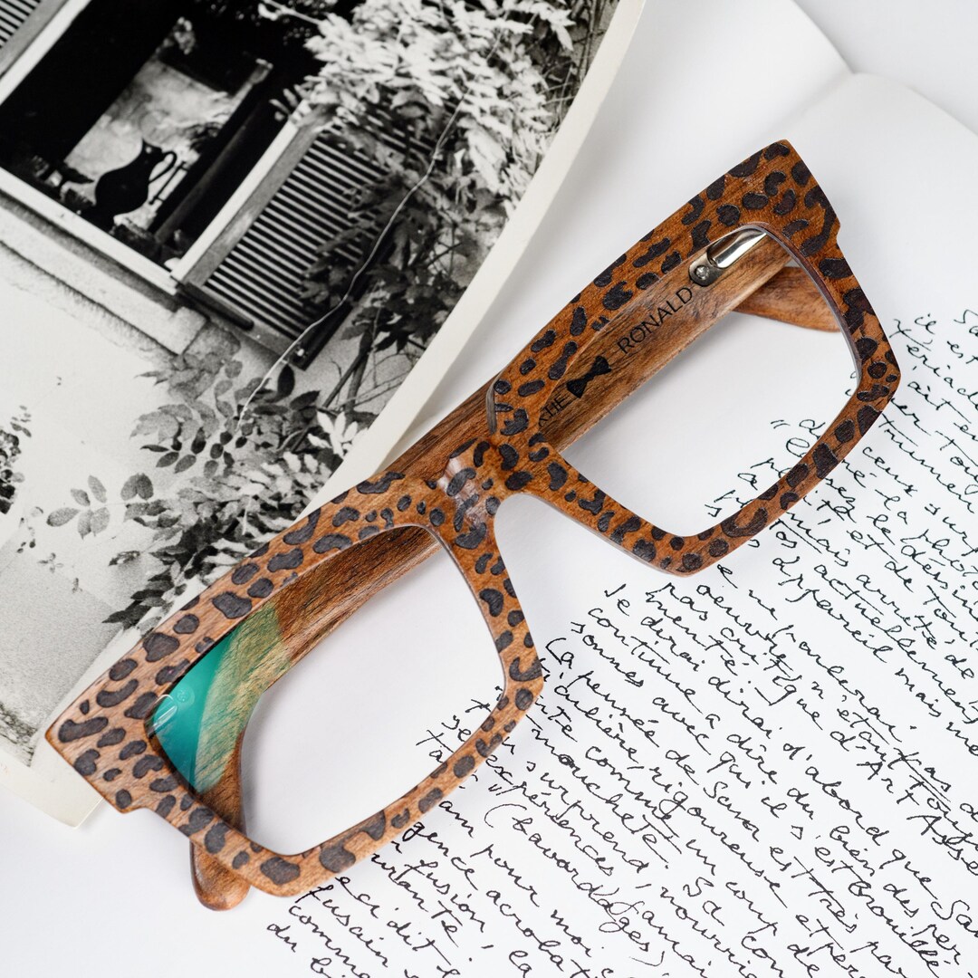 08-7 Clear Eyeglasses with UV400 Protection Wood Grain Print NWT Cali Wood - Clear main image 4