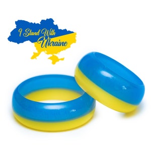 Handmade Ukraine Flag Resin Ring Personalized Engraved Wooden Box Patriotic Jewelry image 1