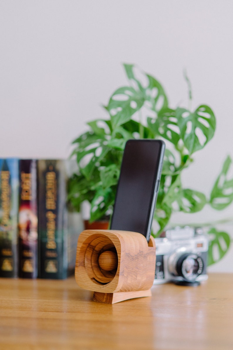 Wooden Phone Speaker Passive Sound Amplifier Phone Stand Charging Dock 5th Anniversary gift image 1