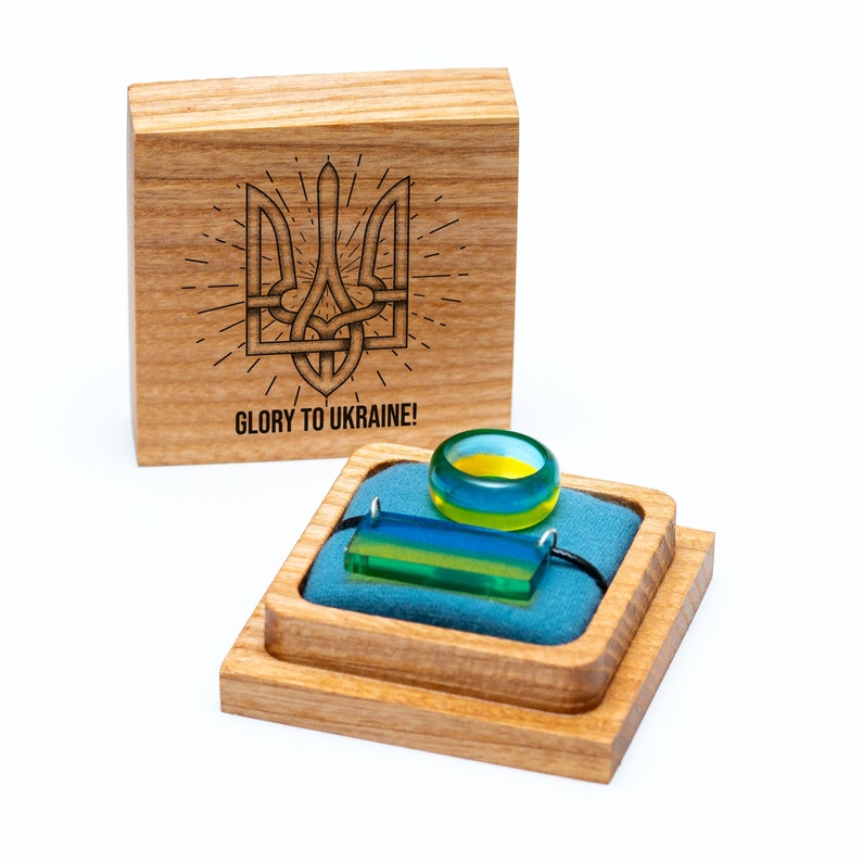 Handmade Ukraine Flag Resin Ring and Pendant Set Personalized Engraved Wooden Box Patriotic Ukrainian Jewelry image 1