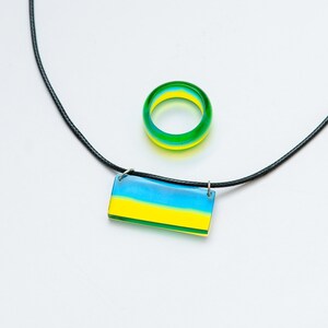 Handmade Ukraine Flag Resin Ring and Pendant Set Personalized Engraved Wooden Box Patriotic Ukrainian Jewelry image 5