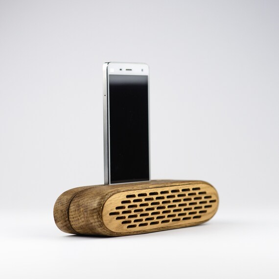 speaker docking station for iphone