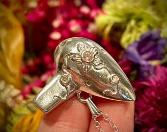 Sakura Flower Baby Ocarina - 3 pink gemstones - Silver ocarina - READY TO SHIP