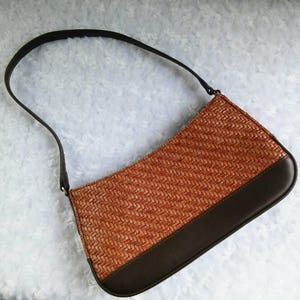 Vintage Liz Claiborne Unique and Classy Brown Woven Paper Purse