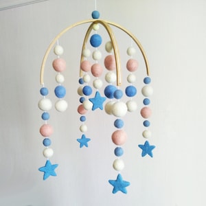Crib Mobile, neutral baby mobile, baby mobile, blue mobile, nursery mobile, crib mobile, unisex mobile, yellow mobile, stars baby mobile