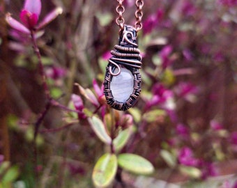 Moonstone Pendant // Wire Wrapped Pendant // Wire Wrap Necklace // Crystal Necklace // Moonstone Necklace