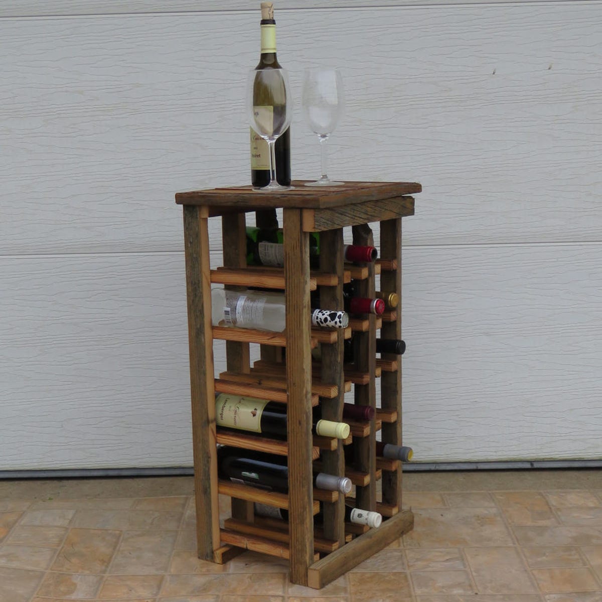 18 Bottle Reclaimed Wood Free Standing Wine Rack - Framed Top